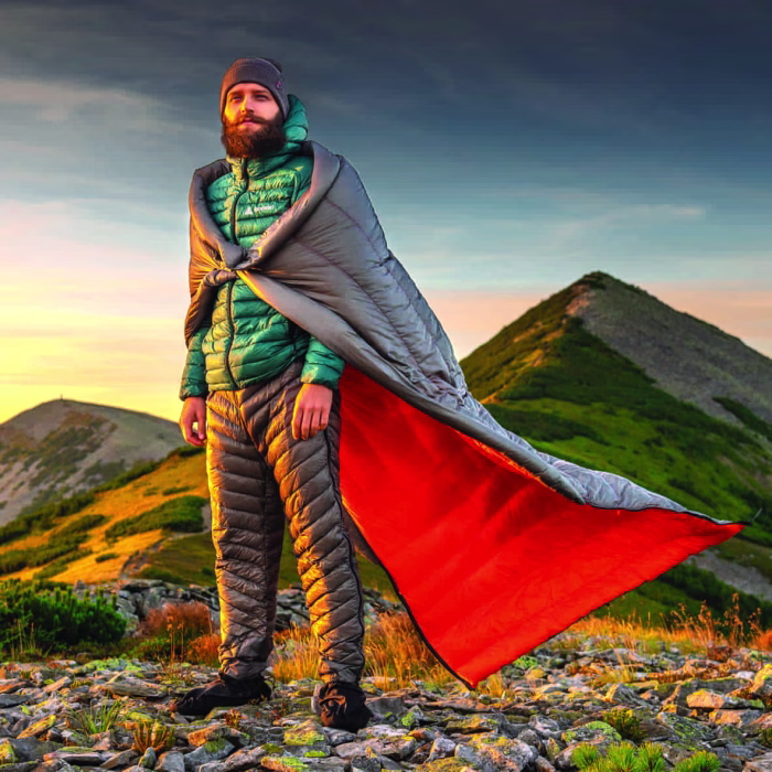 ROCK FRONT 400 Base UL backpacking down quilt Superman